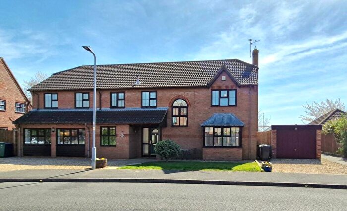 5 Bedroom Detached House For Sale In Whattoff Way, Baston, Peterborough, PE6