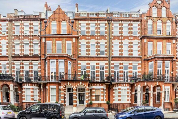 2 Bedroom Flat To Rent In Bramham Gardens, London, SW5