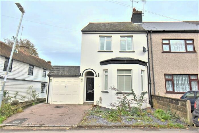 2 Bedroom End Of Terrace House To Rent In Swanley Village Road, Swanley, BR8