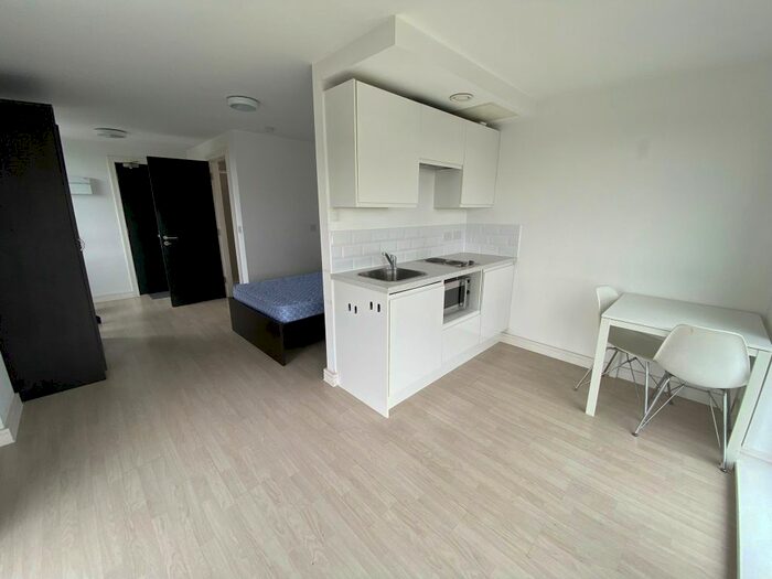 Studio To Rent In Upper Parliament Street, Liverpool, L8