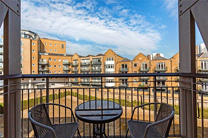 2 Bedroom Apartment To Rent In Three Colt Street, E14