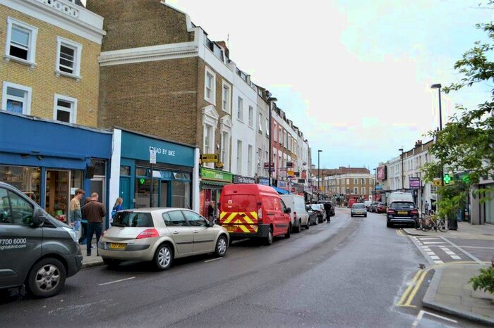 1 Bedroom Flat To Rent In Brecknock Road, Tufnell Park / Kentish Town, London, N7