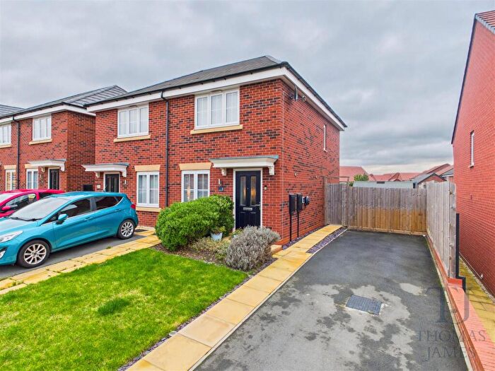 2 Bedroom Semi-Detached House For Sale In Hopkinson Close, Keyworth, Nottingham, NG12