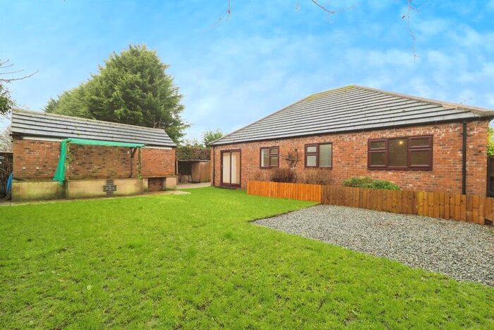 3 Bedroom Detached Bungalow For Sale In Crowle Bank Road, Althorpe, Scunthorpe, DN17