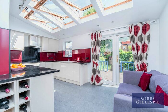 4 Bedroom Terraced House To Rent In Harrow View Road, London, W5