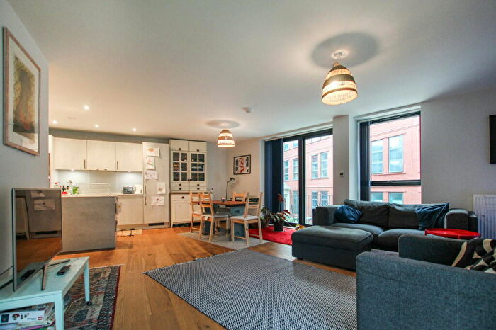 2 Bedroom Flat For Sale In Capstan Room, St. John's Road, Southville, Bristol, BS3