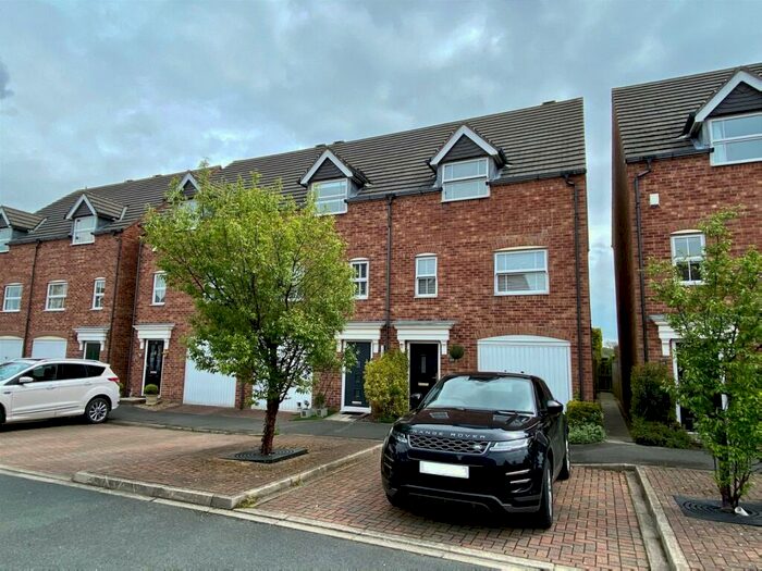 3 Bedroom Terraced House To Rent In Tadcaster, Church Fenton, Sandwath Drive, Tadcaster, LS24