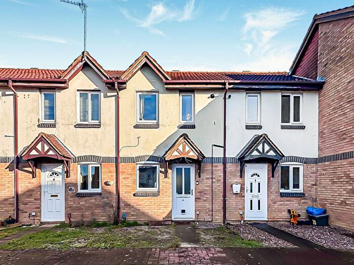 2 Bedroom Terraced House For Sale In Oakridge Close, Abbeymead, Gloucester, GL4