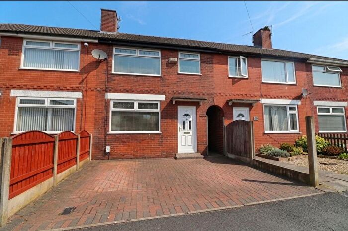 3 Bedroom Terraced House For Sale In Deepdale Drive, Swinton, M27