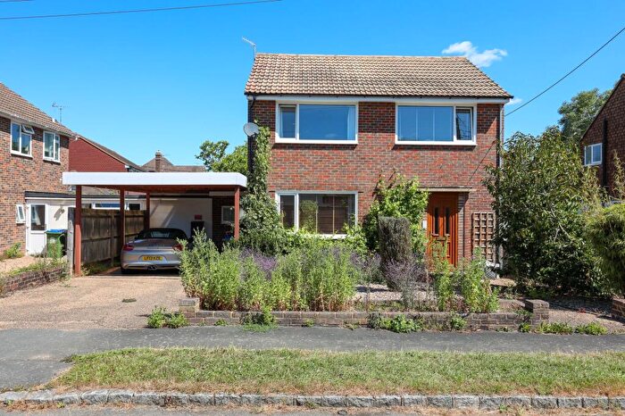 3 Bedroom Detached House For Sale In Wells Close, Plumpton Green, BN7