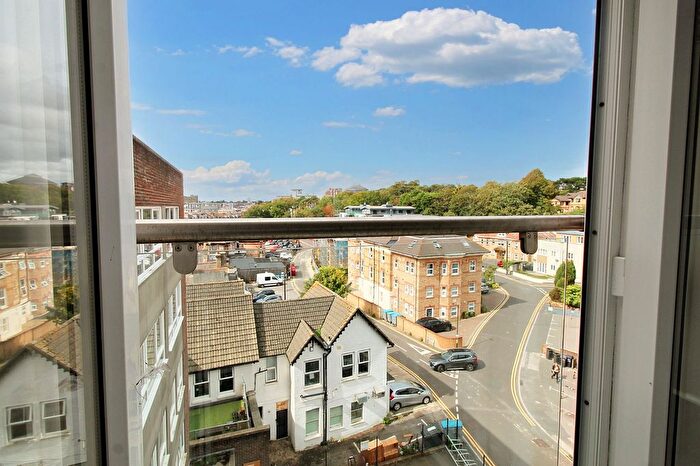 1 Bedroom Flat For Sale In Lorne Park Road, Lorne Park Mansions, BH1