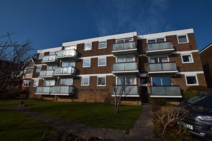2 Bedroom Flat To Rent In Cooden Drive, Bexhill-On-Sea, TN39