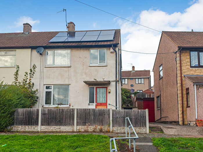 3 Bedroom Semi-Detached House For Sale In Limetree Crescent, Rawmarsh, Rotherham, S62