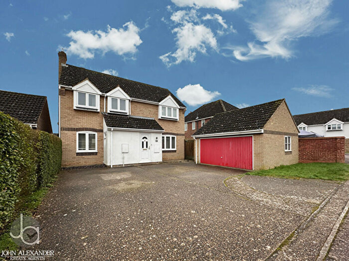 4 Bedroom Detached House For Sale In Jefferson Close, Lexden, Colchester, CO3