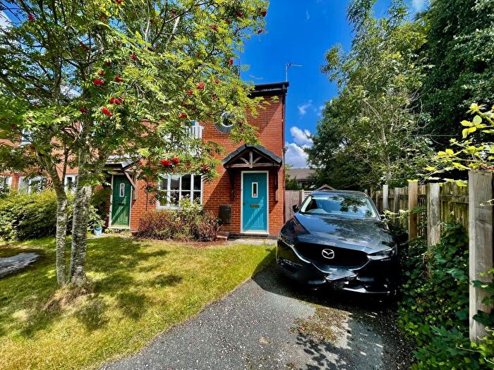 3 Bedroom Semi Detached House For Sale In Maritime Way, Ashton On Ribble, Preston, PR2