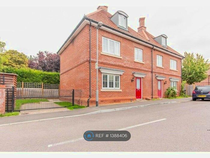 4 Bedroom Semi-Detached House To Rent In Ancient Meadows, Bottisham, Cambridge, CB25