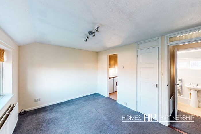 1 Bedroom Flat To Rent In Goodwin Close, Bewbush, RH11