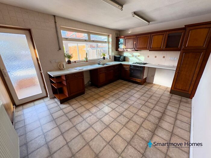 3 Bedroom Detached Bungalow For Sale In West Avenue, Ripley, DE5