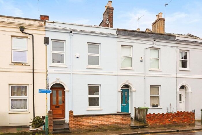 3 Bedroom Terraced House For Sale In Marle Hill Parade, Cheltenham, GL50