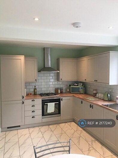 2 Bedroom End Of Terrace House To Rent In Beauvale Road, Hucknall, Nottingham, NG15