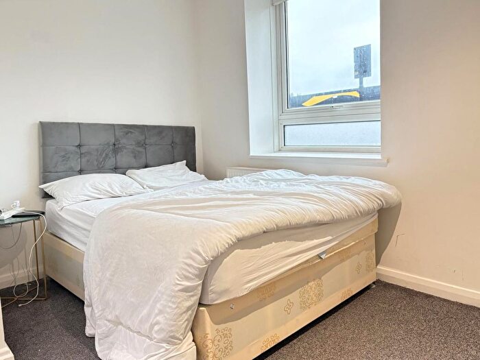 2 Bedroom Flat For Sale In Penfold Street, London, NW8