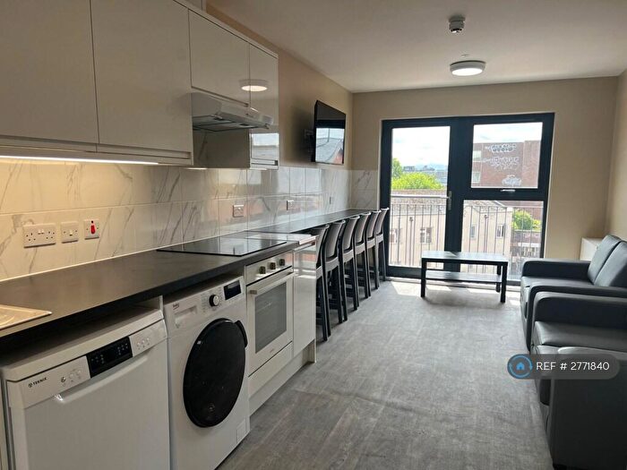 6 Bedroom Flat To Rent In Hepburn Court A, Bristol, BS2