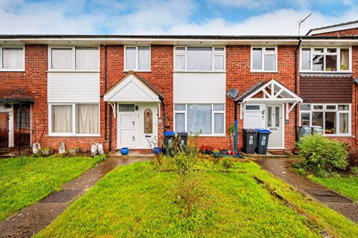 3 Bedroom Terraced House For Sale In Tockley Road, Berkshire, Slough, SL1