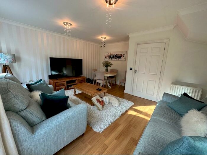 2 Bedroom Terraced House To Rent In Russett Gardens, Ruscombe, Berkshire, RG10