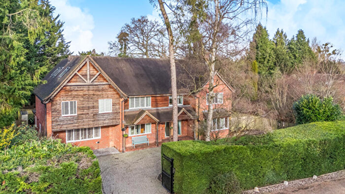 5 Bedroom Detached House For Sale In Courtlands Hill, Pangbourne, Reading, Berkshire, RG8