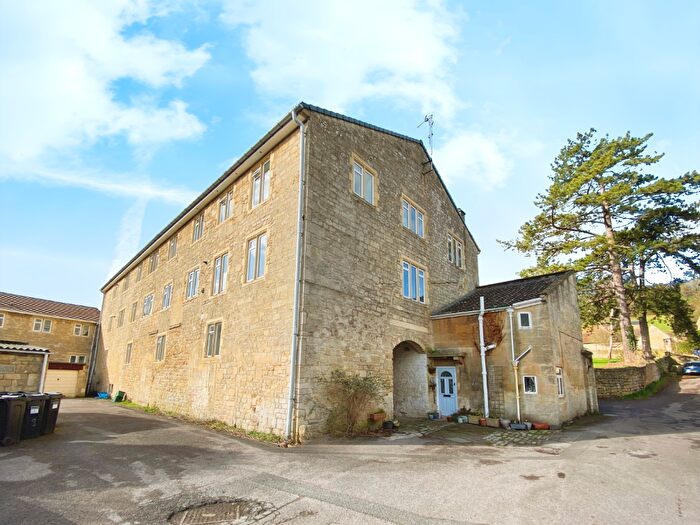 1 Bedroom Apartment For Sale In Monkton Combe, Bath, BA2