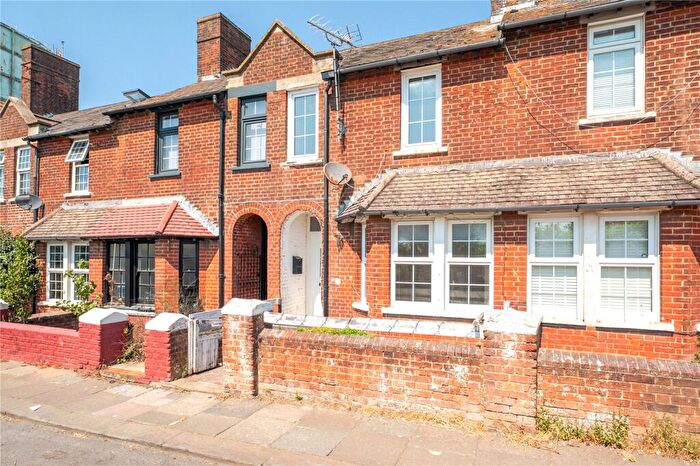 4 Bedroom Terraced House To Rent In Gloucester Road, Littlehampton, West Sussex, BN17