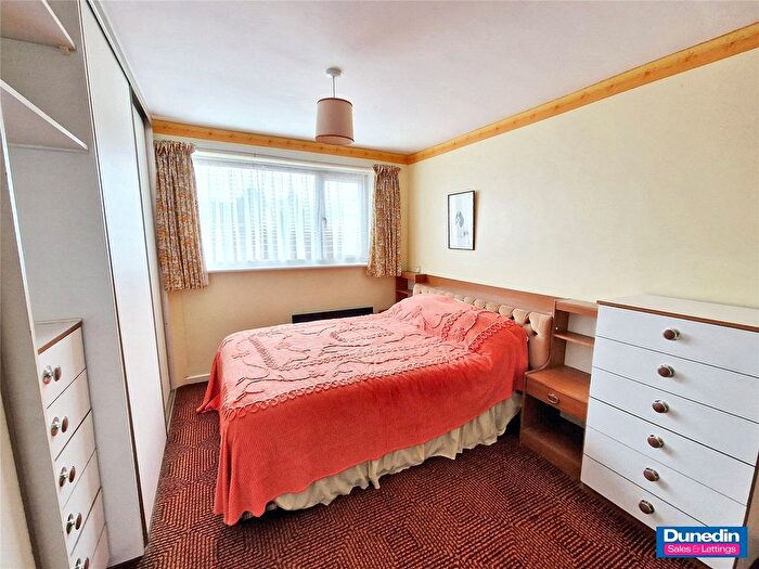 3 Bedroom Semi-Detached House For Sale In Wellman Croft, Selly Oak, Birmingham, B29