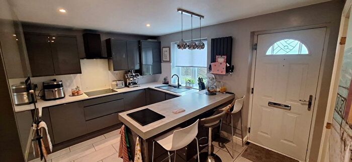 3 Bedroom End Of Terrace House For Sale In Hilltop Walk, Langley Park, Durham, DH7