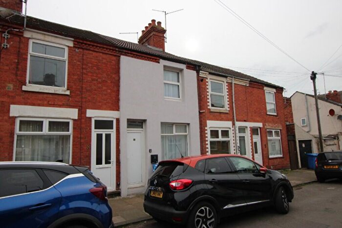 2 Bedroom Terraced House To Rent In Connaught Street, Kettering, Northamptonshire, NN16