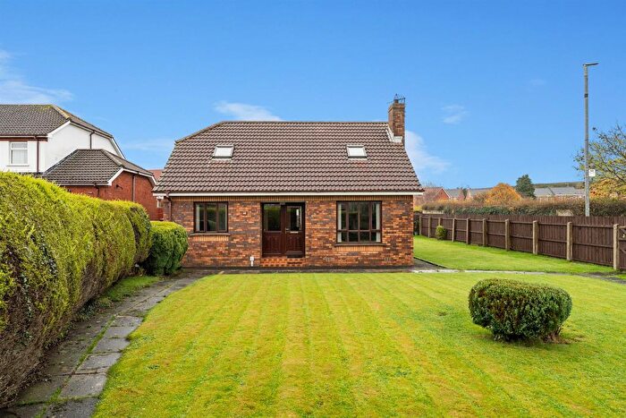 2 Bedroom Property For Sale In Oakland Grove, Ballynahinch, BT24