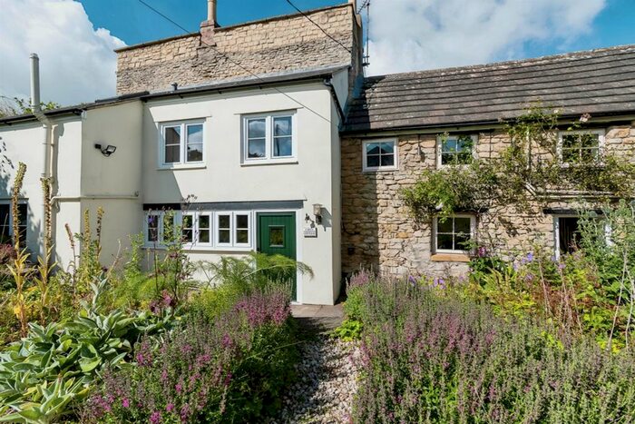 4 Bedroom Property For Sale In The Shoe, North Wraxall, Chippenham, SN14