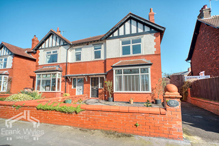 4 Bedroom Semi Detached House For Sale In Links View, Lytham St. Annes, Lancashire, FY8