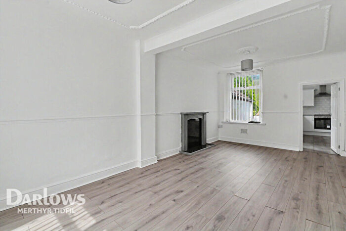 3 Bedroom Terraced House To Rent In James Street, Ferndale, CF43
