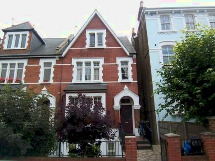 2 Bedroom Flat To Rent In Ashley Road, London, N19