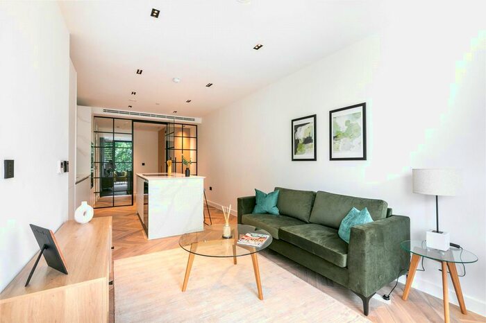 1 Bedroom Flat To Rent In Cluny Mews, London, SW5