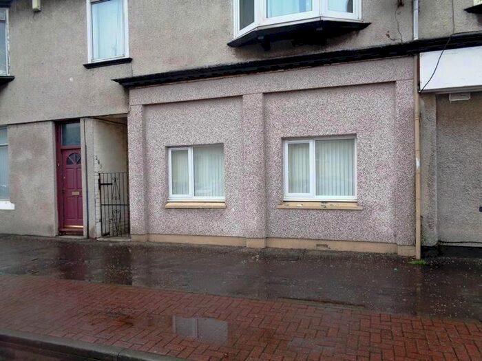 2 Bedroom Flat To Rent In Wellesley Road, Methil, Fife, KY8