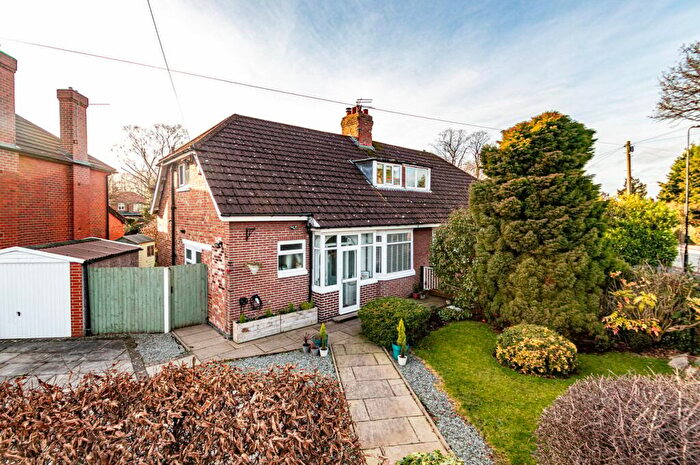 3 Bedroom Semi Detached House For Sale In Cornhill Road, Davyhulme, Manchester, M41