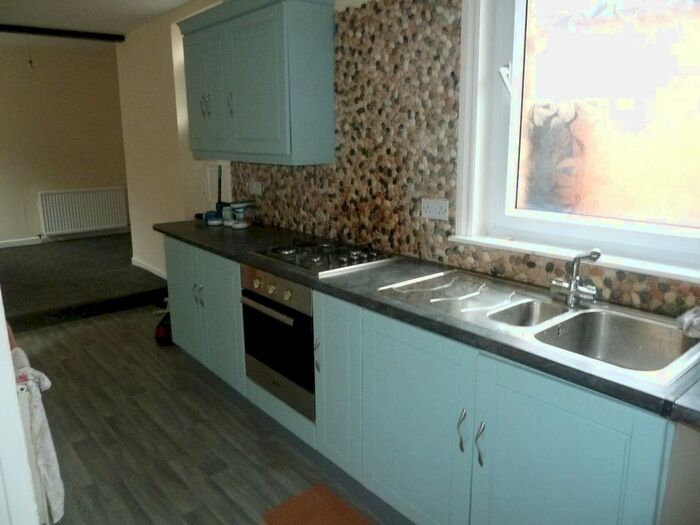 3 Bedroom Flat To Rent In Parade, Exmouth EX8