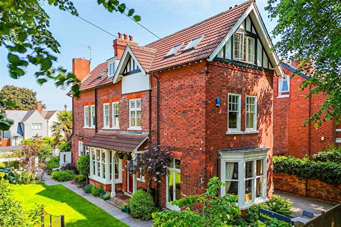 5 Bedroom Detached House For Sale In Burlington Road, Nottingham, NG5