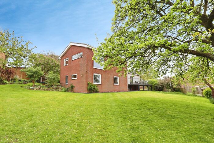 5 Bedroom Detached House For Sale In Mill Lane, Caistor, Market Rasen, LN7