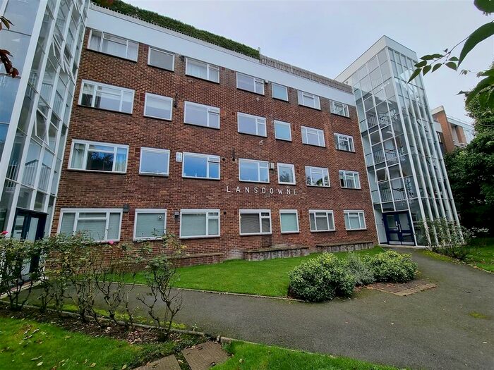 2 Bedroom Flat To Rent In Lansdowne Court, London, SW15