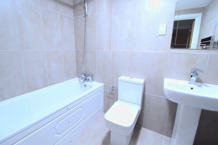 1 Bedroom Flat To Rent In Charter House, High Road, IG1