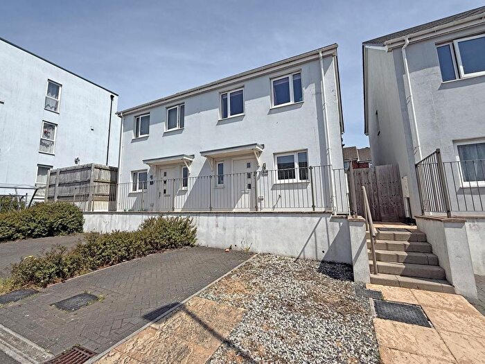 2 Bedroom Semi-detached House For Sale In Wordsworth Road, North Prospect, Plymouth, PL2