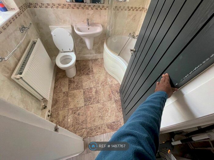 3 Bedroom End Of Terrace House To Rent In Devonshire Street, Worksop, S80