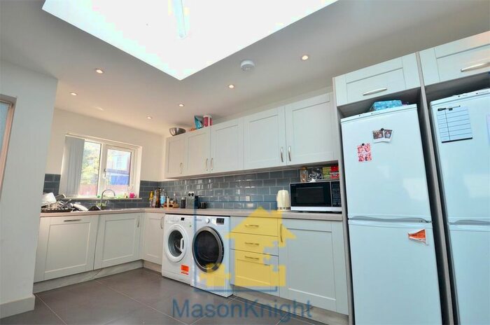 5 Bedroom Terraced House To Rent In Dartmouth Road, B29
